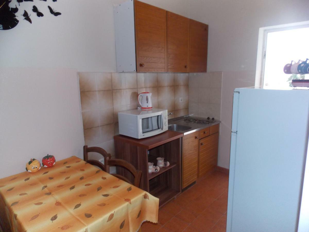 Apartmani Adriatic Ana 诺瓦利娅 客房 照片